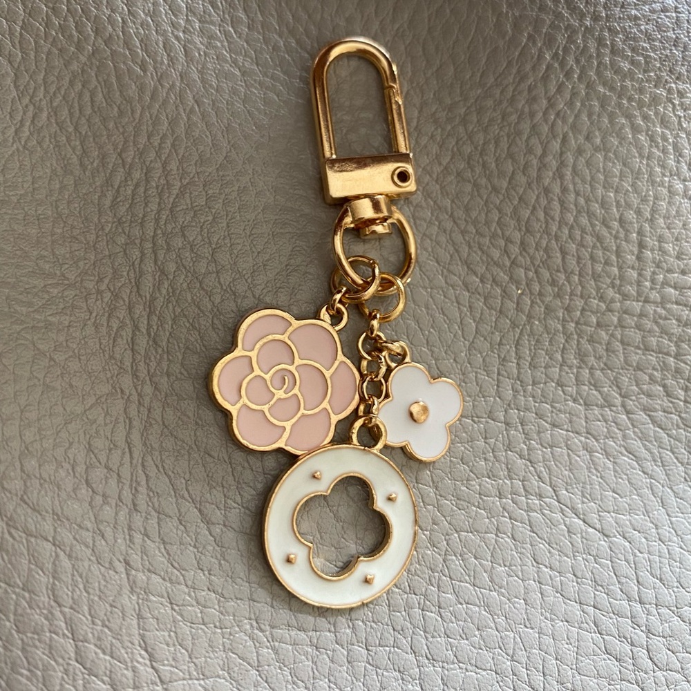 Flower purse charm